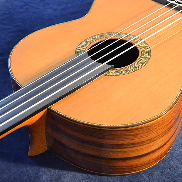 Juan Hernández 4-String Fretless Bass